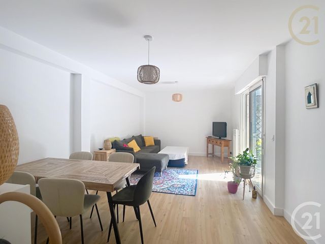 Appartement F3 &agrave; louer - 3 pi&egrave;ces - 65,45 m2 - Montelimar - 26 - RHONE-ALPES