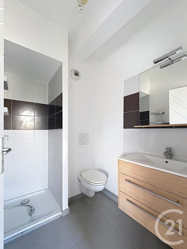Appartement F2 &agrave; louer - 2 pi&egrave;ces - 34,37 m2 - Montelimar - 26 - RHONE-ALPES