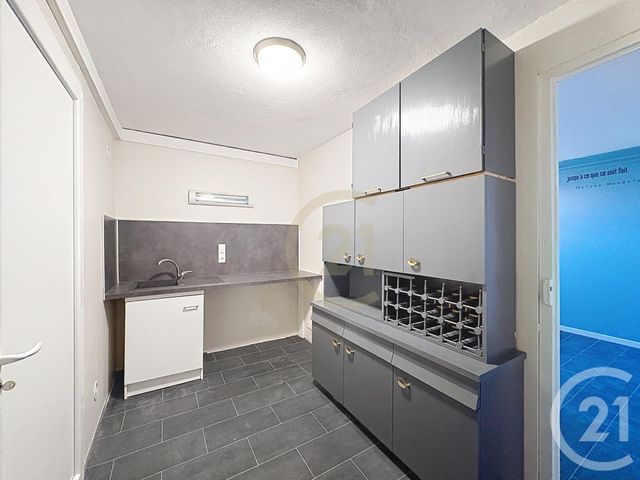 Maison &agrave; louer - 7 pi&egrave;ces - 149,38 m2 - Montelimar - 26 - RHONE-ALPES