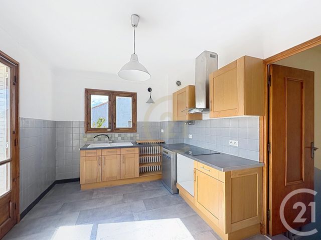 Maison &agrave; louer - 7 pi&egrave;ces - 149,38 m2 - Montelimar - 26 - RHONE-ALPES