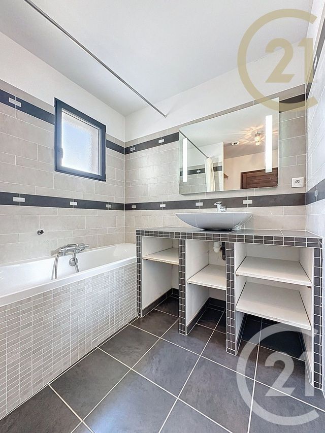 Maison &agrave; vendre - 7 pi&egrave;ces - 201,25 m2 - Montelimar - 26 - RHONE-ALPES