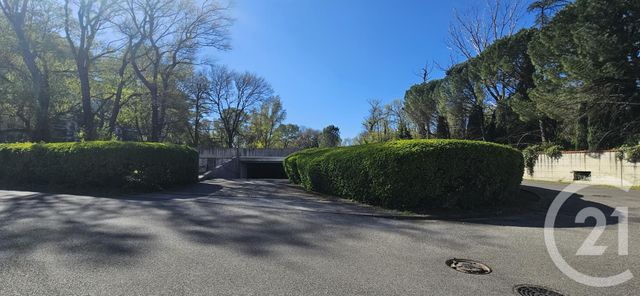 parking - MONTELIMAR - 26