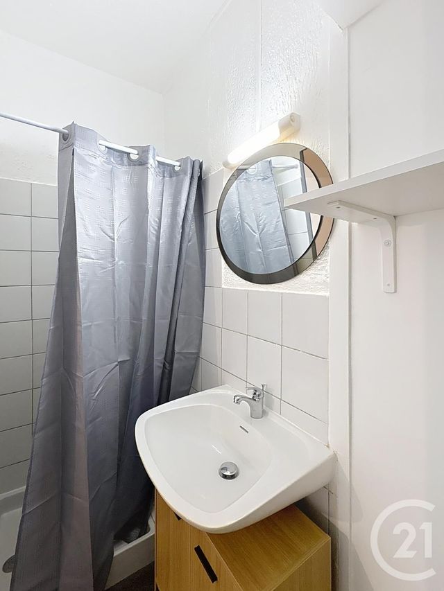 Appartement F2 &agrave; louer - 2 pi&egrave;ces - 35,27 m2 - Montelimar - 26 - RHONE-ALPES