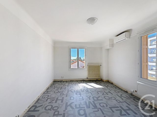 Appartement F2 &agrave; louer - 2 pi&egrave;ces - 56,65 m2 - Montelimar - 26 - RHONE-ALPES