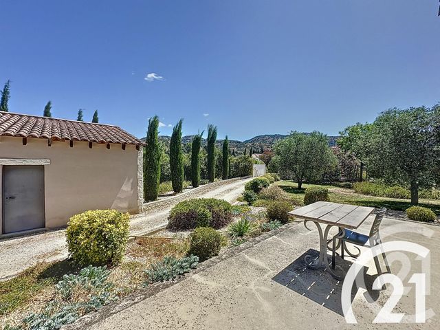 Maison à vendre - 9 pièces - 196 m2 - Cavaillon - 84 - PROVENCE-ALPES-COTE-D-AZUR