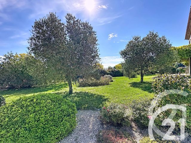 Maison à vendre - 9 pièces - 196 m2 - Cavaillon - 84 - PROVENCE-ALPES-COTE-D-AZUR