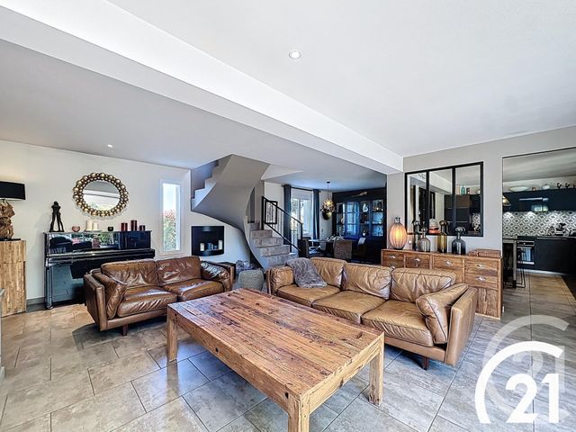 Maison &agrave; vendre - 7 pi&egrave;ces - 225 m2 - Cavaillon - 84 - PROVENCE-ALPES-COTE-D-AZUR