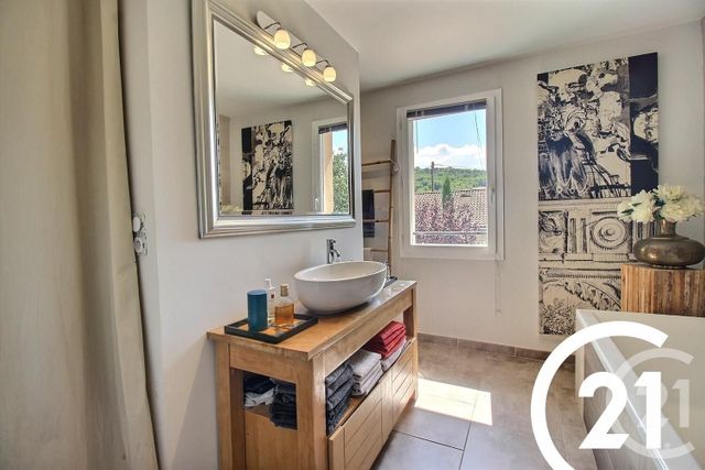 Maison &agrave; vendre - 7 pi&egrave;ces - 225 m2 - Cavaillon - 84 - PROVENCE-ALPES-COTE-D-AZUR