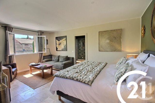 Maison &agrave; vendre - 7 pi&egrave;ces - 225 m2 - Cavaillon - 84 - PROVENCE-ALPES-COTE-D-AZUR