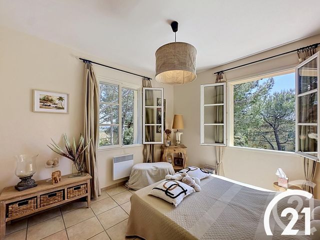 Maison &agrave; vendre - 7 pi&egrave;ces - 185 m2 - Cavaillon - 84 - PROVENCE-ALPES-COTE-D-AZUR