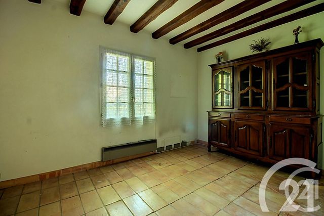 Maison à vendre - 8 pièces - 180 m2 - Robion - 84 - PROVENCE-ALPES-COTE-D-AZUR