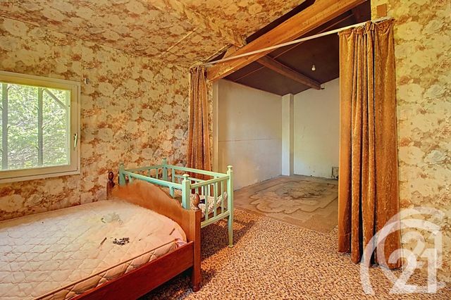 Maison à vendre - 8 pièces - 180 m2 - Robion - 84 - PROVENCE-ALPES-COTE-D-AZUR