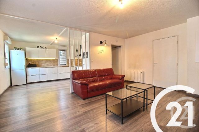 Appartement F2 à vendre - 2 pièces - 55,40 m2 - Cavaillon - 84 - PROVENCE-ALPES-COTE-D-AZUR