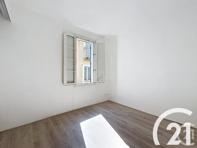 Appartement T3 à vendre - 3 pièces - 68,72 m2 - Cavaillon - 84 - PROVENCE-ALPES-COTE-D-AZUR