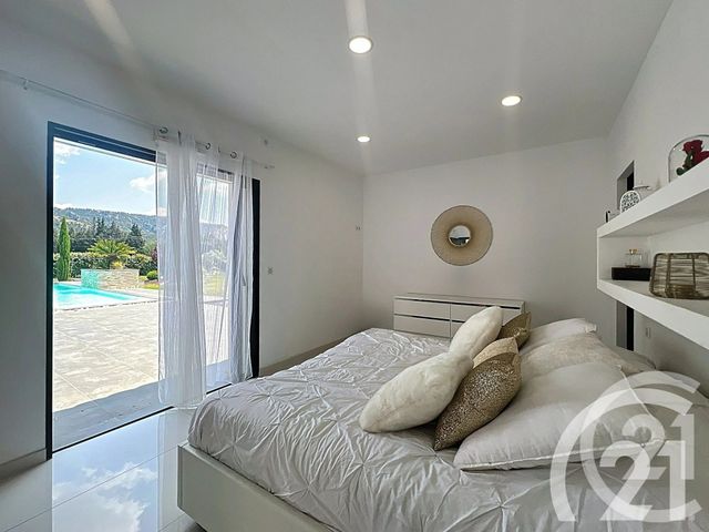 Maison à vendre - 6 pièces - 265 m2 - Cavaillon - 84 - PROVENCE-ALPES-COTE-D-AZUR