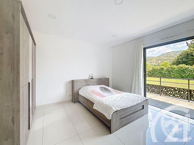 Maison à vendre - 6 pièces - 265 m2 - Cavaillon - 84 - PROVENCE-ALPES-COTE-D-AZUR