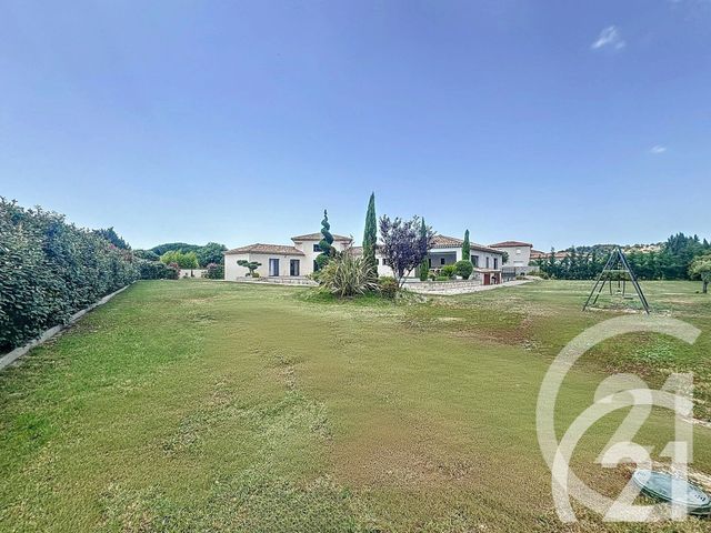 Maison à vendre - 6 pièces - 265 m2 - Cavaillon - 84 - PROVENCE-ALPES-COTE-D-AZUR