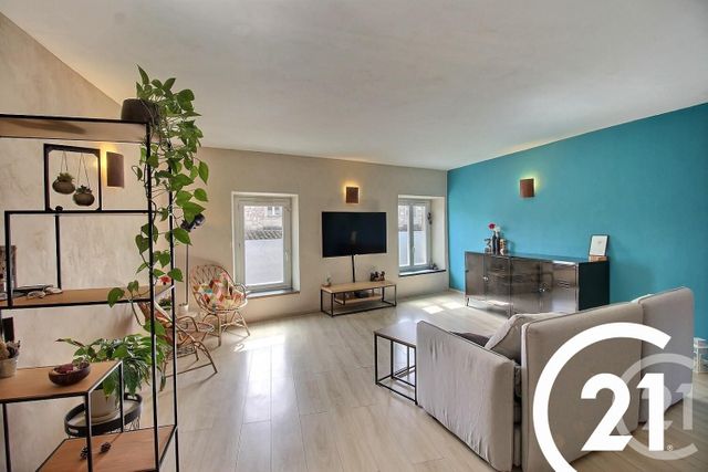 Appartement T3 à vendre - 3 pièces - 82,24 m2 - St Remy De Provence - 13 - PROVENCE-ALPES-COTE-D-AZUR