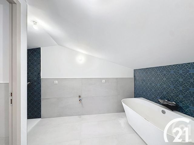 Maison à vendre - 7 pièces - 200 m2 - Gordes - 84 - PROVENCE-ALPES-COTE-D-AZUR