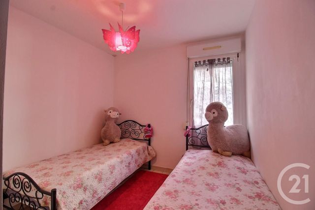 Appartement F4 à vendre - 4 pièces - 82,20 m2 - Cavaillon - 84 - PROVENCE-ALPES-COTE-D-AZUR