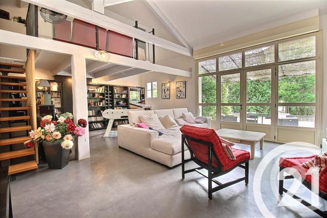 Maison à vendre - 12 pièces - 336 m2 - Cavaillon - 84 - PROVENCE-ALPES-COTE-D-AZUR