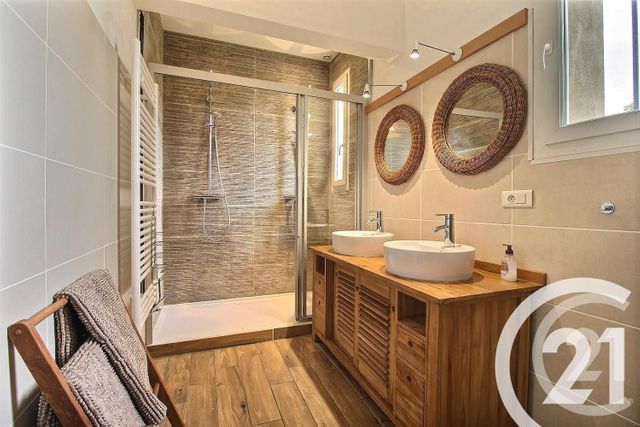 Maison à vendre - 12 pièces - 336 m2 - Cavaillon - 84 - PROVENCE-ALPES-COTE-D-AZUR