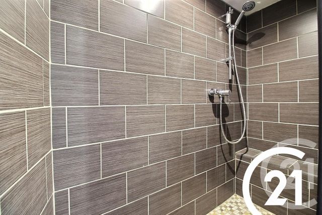 Maison à vendre - 4 pièces - 90 m2 - Robion - 84 - PROVENCE-ALPES-COTE-D-AZUR