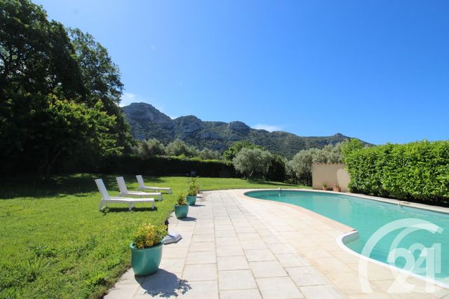 Maison à vendre - 5 pièces - 126,50 m2 - Robion - 84 - PROVENCE-ALPES-COTE-D-AZUR
