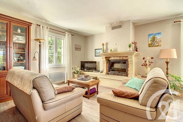 Maison à vendre - 5 pièces - 126,50 m2 - Robion - 84 - PROVENCE-ALPES-COTE-D-AZUR