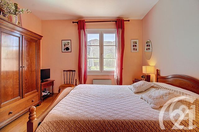 Maison à vendre - 5 pièces - 126,50 m2 - Robion - 84 - PROVENCE-ALPES-COTE-D-AZUR