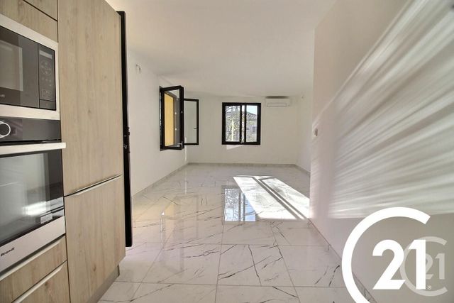 Maison à vendre - 5 pièces - 200 m2 - Cavaillon - 84 - PROVENCE-ALPES-COTE-D-AZUR