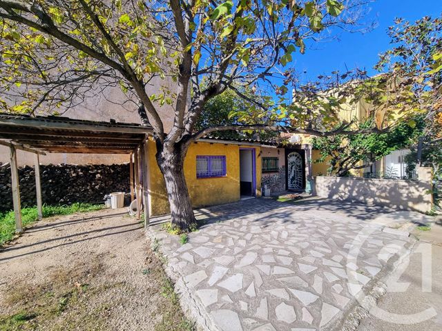 Maison à vendre - 5 pièces - 200 m2 - Cavaillon - 84 - PROVENCE-ALPES-COTE-D-AZUR