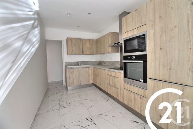 Maison à vendre - 5 pièces - 200 m2 - Cavaillon - 84 - PROVENCE-ALPES-COTE-D-AZUR