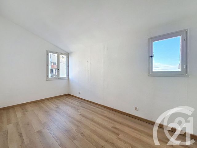 Appartement T3 &agrave; vendre - 3 pi&egrave;ces - 76,10 m2 - Cavaillon - 84 - PROVENCE-ALPES-COTE-D-AZUR