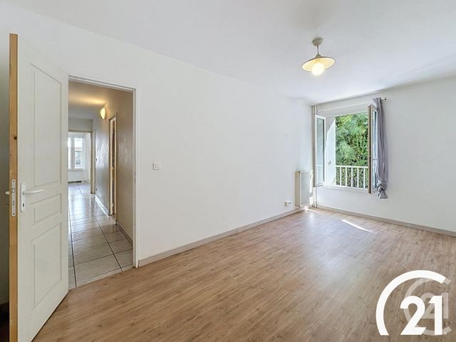 Appartement F4 &agrave; vendre - 4 pi&egrave;ces - 77,74 m2 - Cavaillon - 84 - PROVENCE-ALPES-COTE-D-AZUR