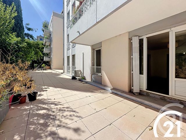 Appartement F4 &agrave; vendre - 4 pi&egrave;ces - 77,74 m2 - Cavaillon - 84 - PROVENCE-ALPES-COTE-D-AZUR