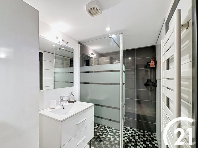 Maison &agrave; vendre - 6 pi&egrave;ces - 181,02 m2 - Cavaillon - 84 - PROVENCE-ALPES-COTE-D-AZUR