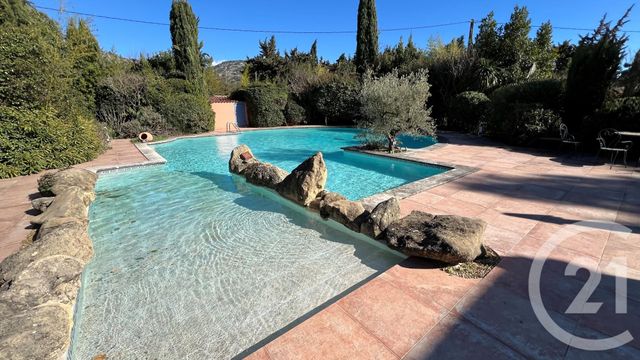 Maison &agrave; vendre - 10 pi&egrave;ces - 310 m2 - Cavaillon - 84 - PROVENCE-ALPES-COTE-D-AZUR