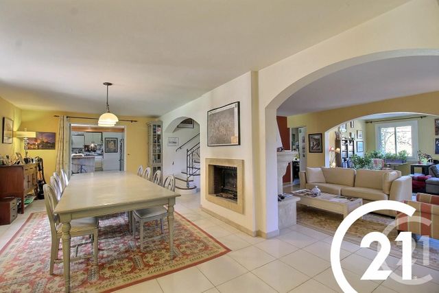 Maison &agrave; vendre - 10 pi&egrave;ces - 310 m2 - Cavaillon - 84 - PROVENCE-ALPES-COTE-D-AZUR