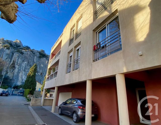 Appartement F4 &agrave; vendre - 4 pi&egrave;ces - 90,17 m2 - Cavaillon - 84 - PROVENCE-ALPES-COTE-D-AZUR