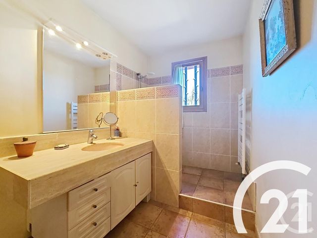 Maison à vendre - 7 pièces - 197,47 m2 - Taillades - 84 - PROVENCE-ALPES-COTE-D-AZUR