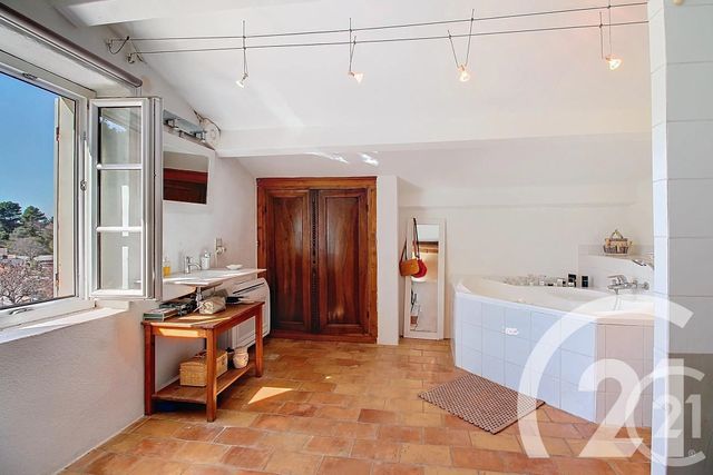 Maison à vendre - 5 pièces - 165 m2 - Orgon - 13 - PROVENCE-ALPES-COTE-D-AZUR