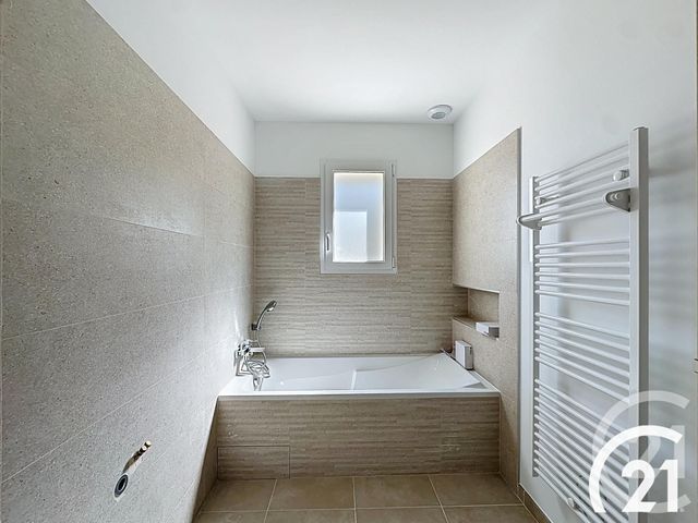 Maison à vendre - 6 pièces - 123 m2 - Robion - 84 - PROVENCE-ALPES-COTE-D-AZUR