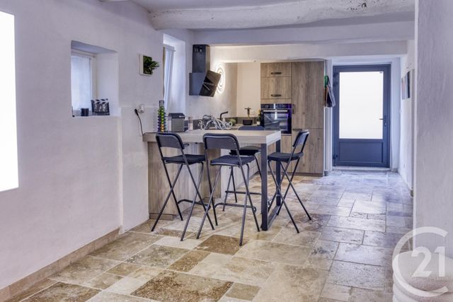 Appartement T3 à vendre - 3 pièces - 84 m2 - Roussillon - 84 - PROVENCE-ALPES-COTE-D-AZUR