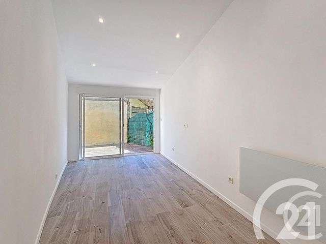 Appartement T2 à vendre - 2 pièces - 42,67 m2 - Cavaillon - 84 - PROVENCE-ALPES-COTE-D-AZUR