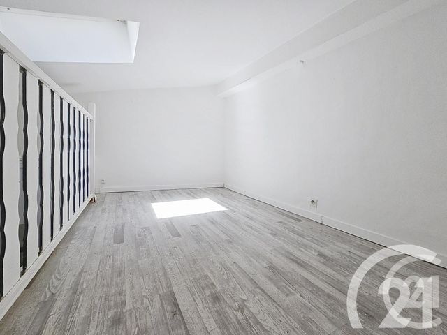 Appartement T2 à vendre - 2 pièces - 42,67 m2 - Cavaillon - 84 - PROVENCE-ALPES-COTE-D-AZUR