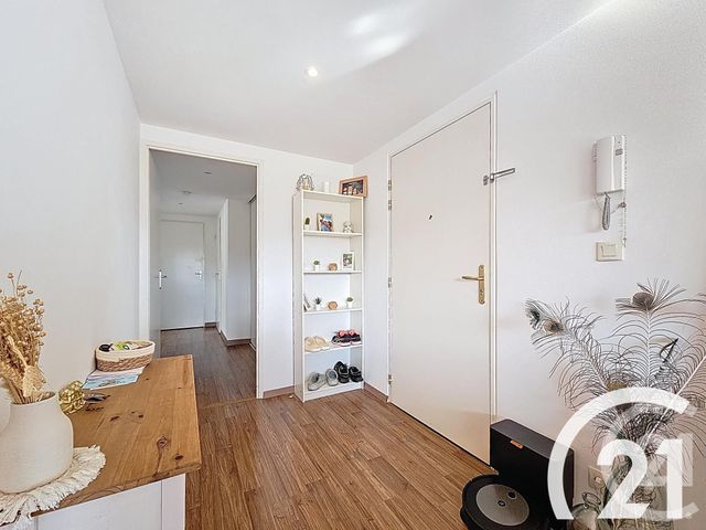 Appartement T3 à vendre - 3 pièces - 69,35 m2 - Cavaillon - 84 - PROVENCE-ALPES-COTE-D-AZUR