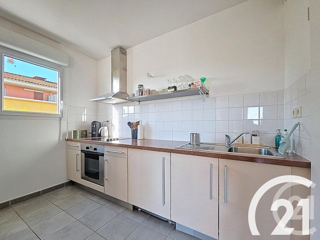 Appartement T3 à vendre - 3 pièces - 69,35 m2 - Cavaillon - 84 - PROVENCE-ALPES-COTE-D-AZUR