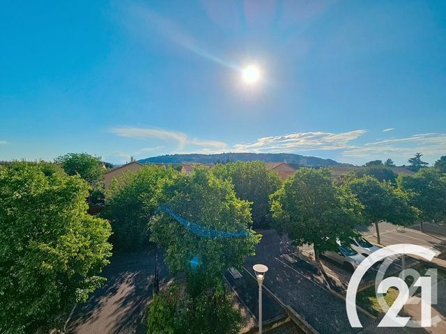 Appartement T3 à vendre - 3 pièces - 69,35 m2 - Cavaillon - 84 - PROVENCE-ALPES-COTE-D-AZUR