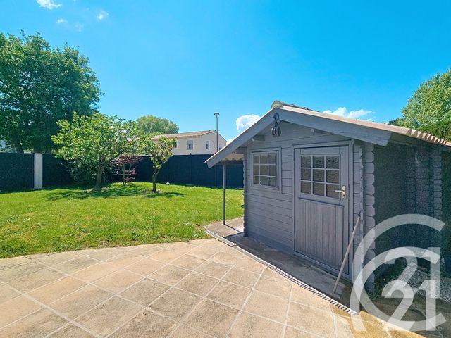 Maison à vendre - 4 pièces - 125,73 m2 - Taillades - 84 - PROVENCE-ALPES-COTE-D-AZUR